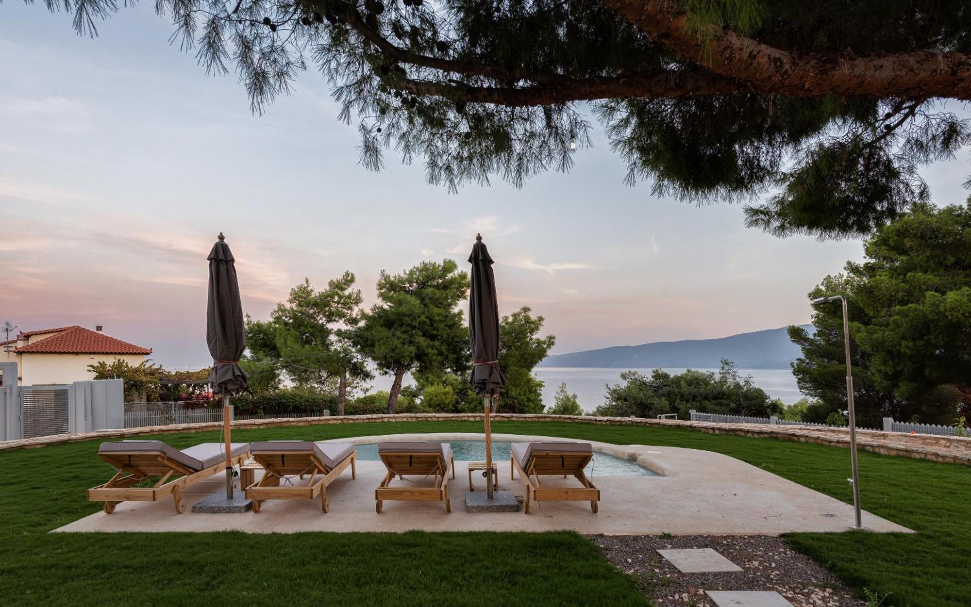 Cavos Boutique Homes Isthmia