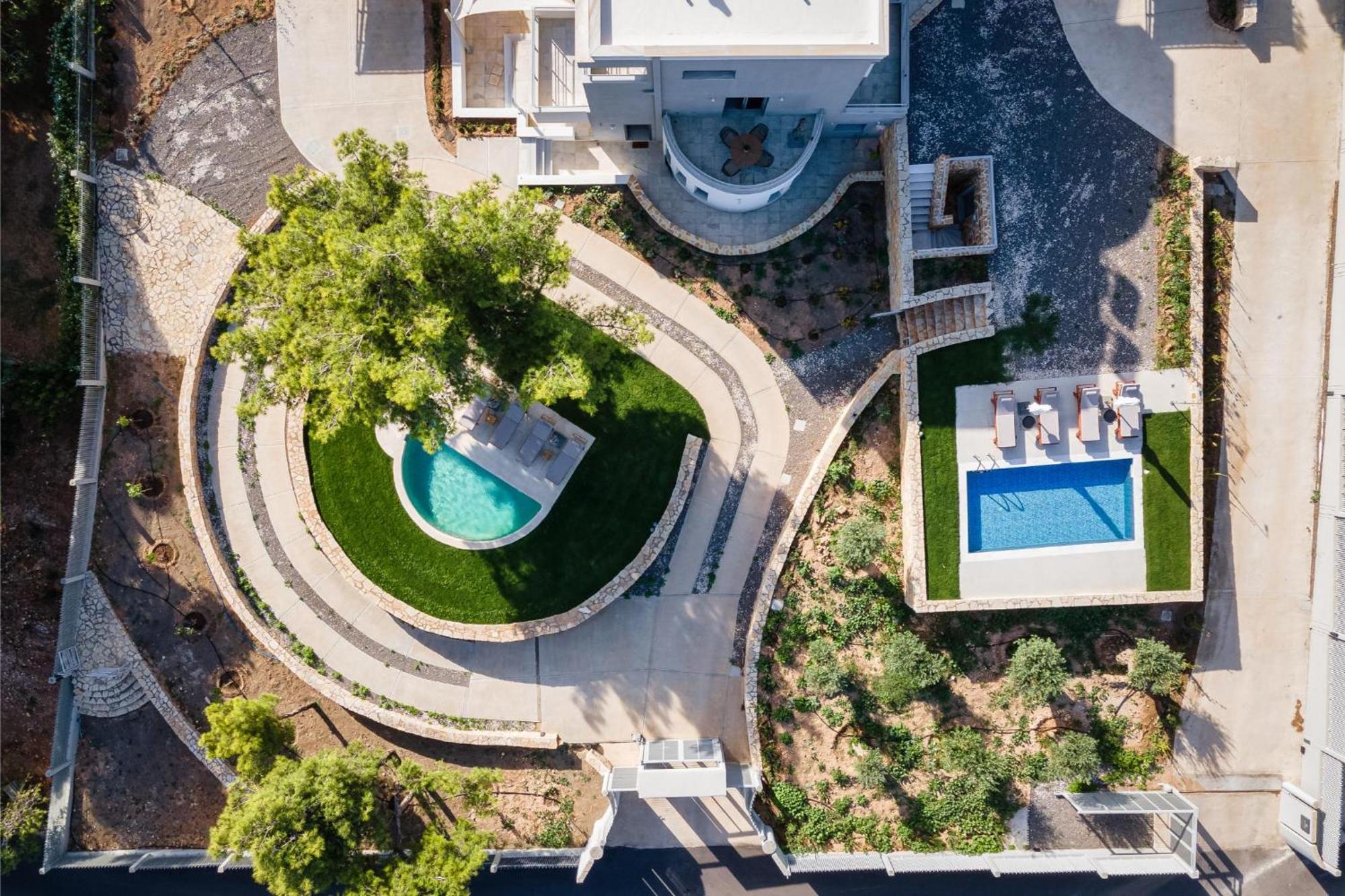 Cavos Boutique Homes Isthmia