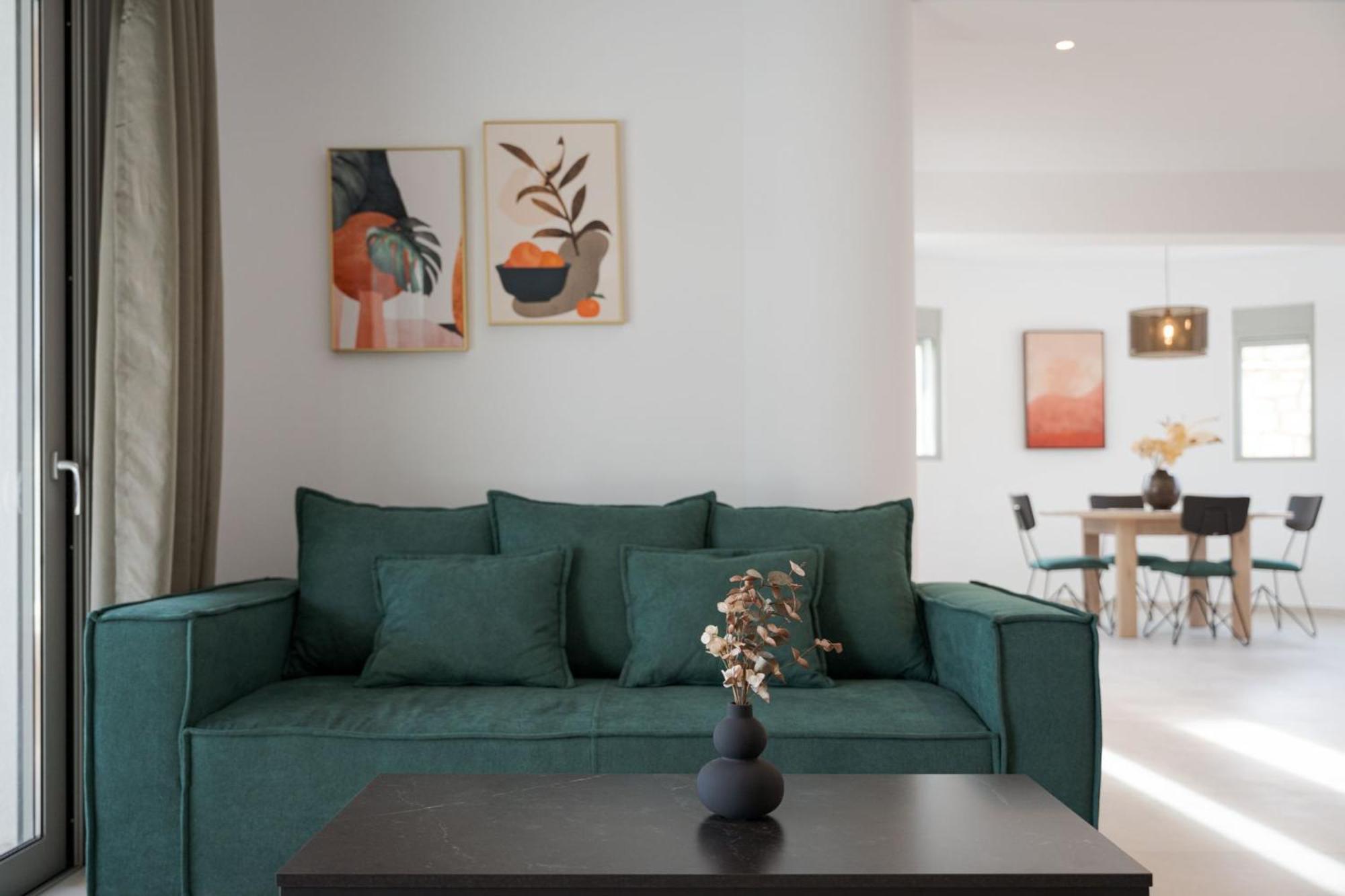 Cavos Boutique Homes Isthmia