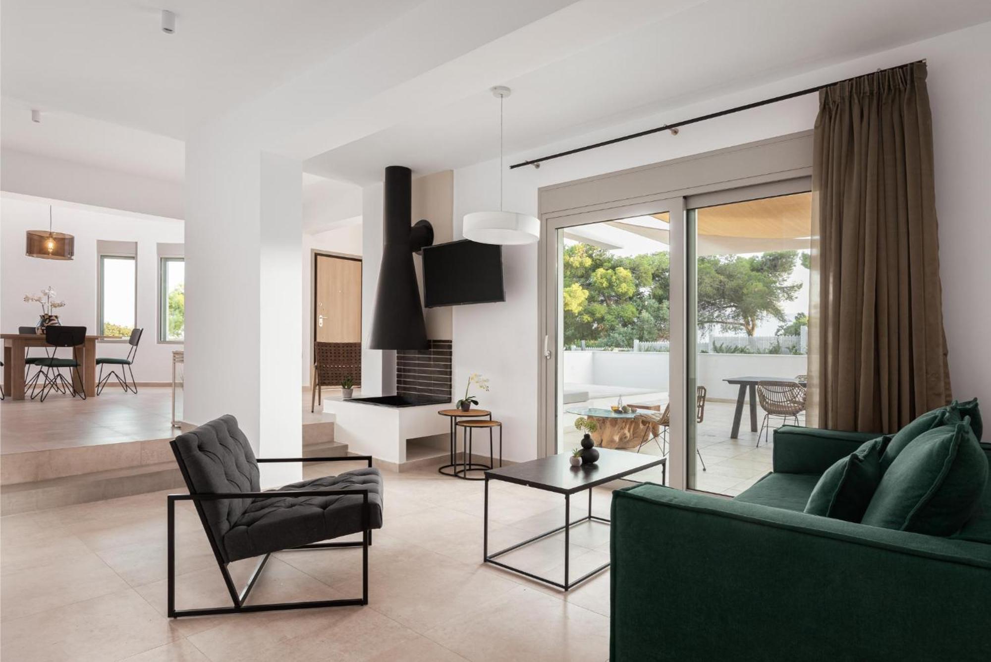 Cavos Boutique Homes Isthmia